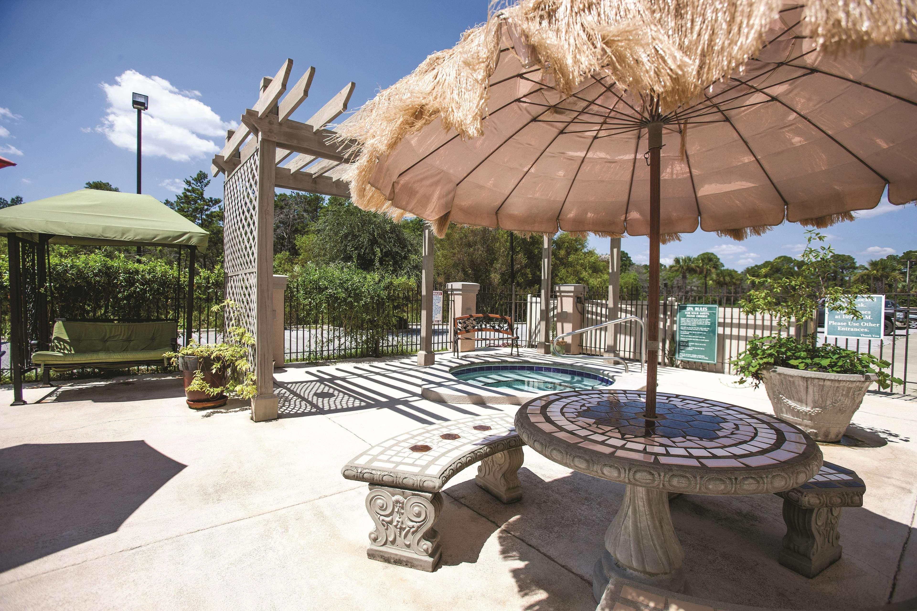 Hotel La Quinta By Wyndham Pcb Coastal Palms Upper Grand Lagoon Exterior foto